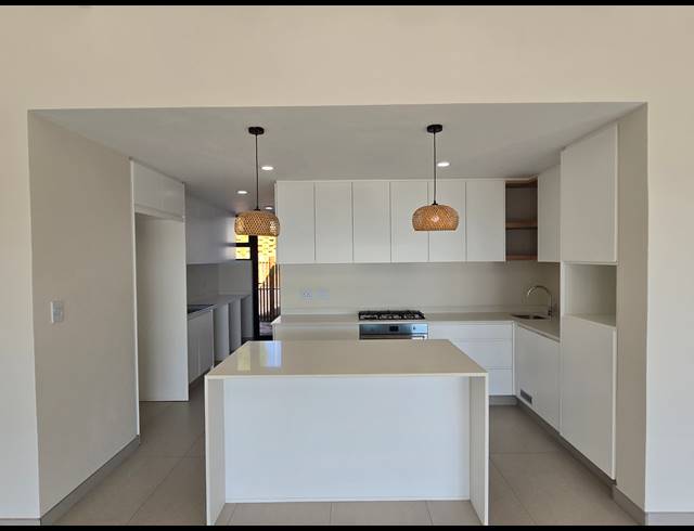 2 BEDROOM HOUSE FOR SALE IN SHAKAS ROCK